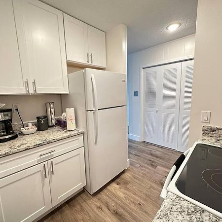 Cozy 1 Bedroom Apartment In Downtown Gadsden, Al Екстериор снимка