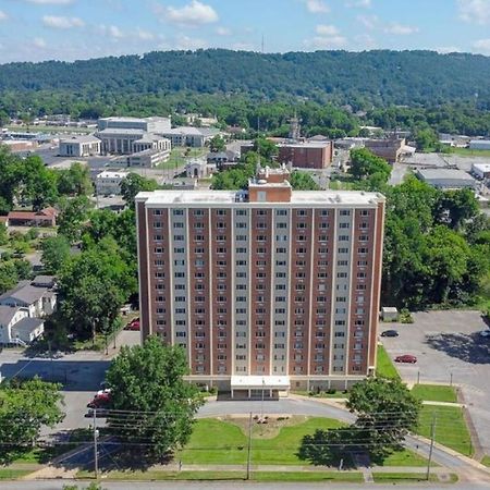 Cozy 1 Bedroom Apartment In Downtown Gadsden, Al Екстериор снимка