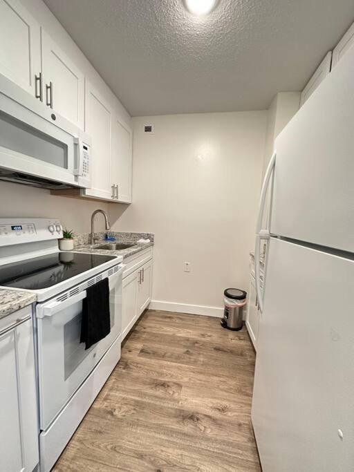 Cozy 1 Bedroom Apartment In Downtown Gadsden, Al Екстериор снимка